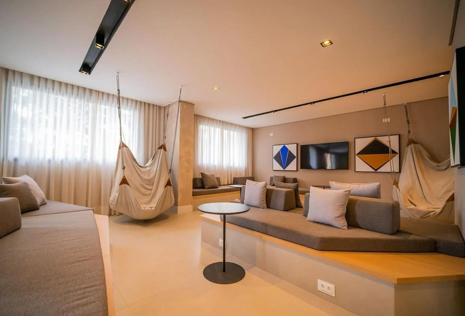 Bexp Spaces | Today Pinheiros Sao Paulo